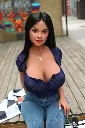 Ana – Thick & Curvy 